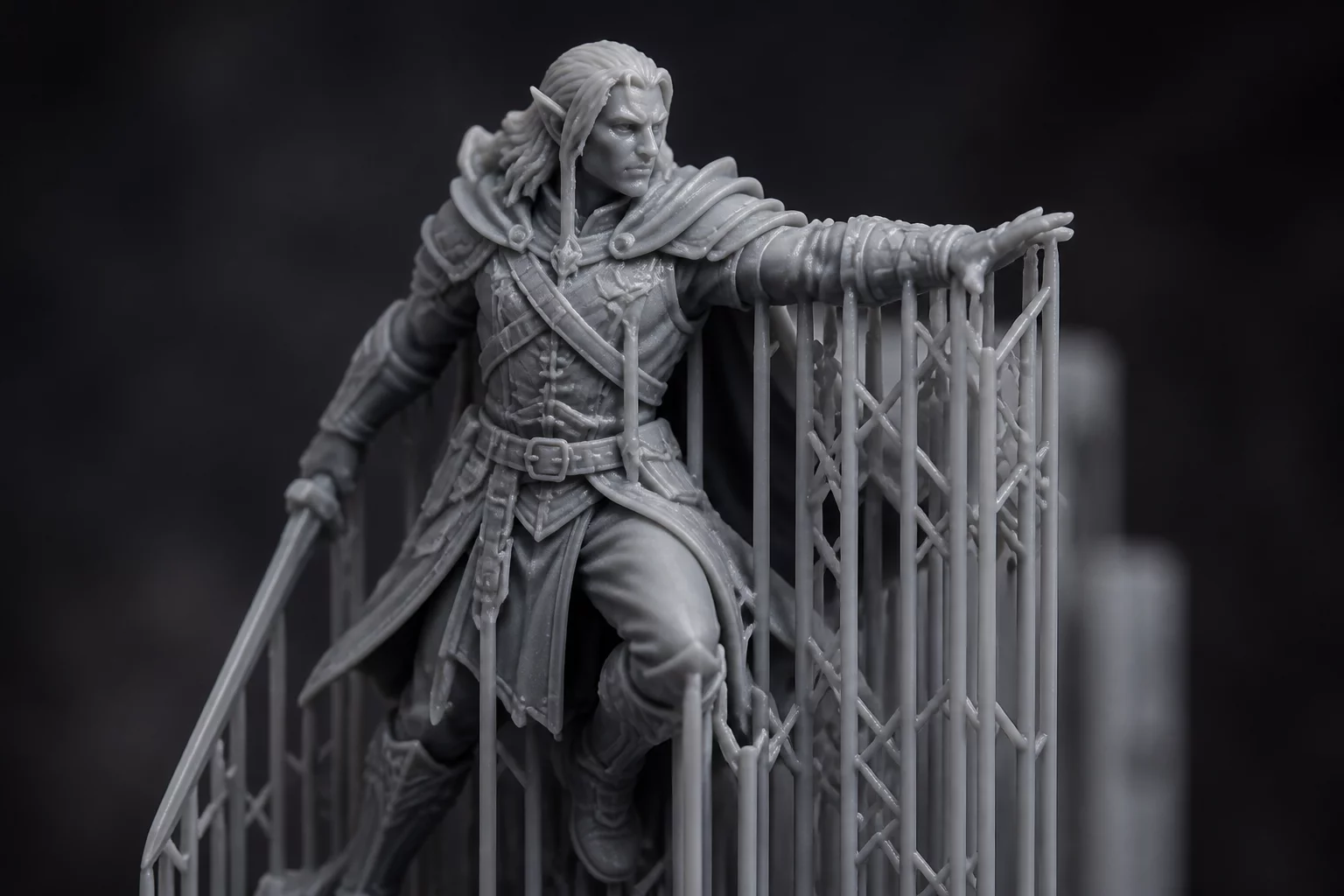 Fragile Supports on Miniature Figures