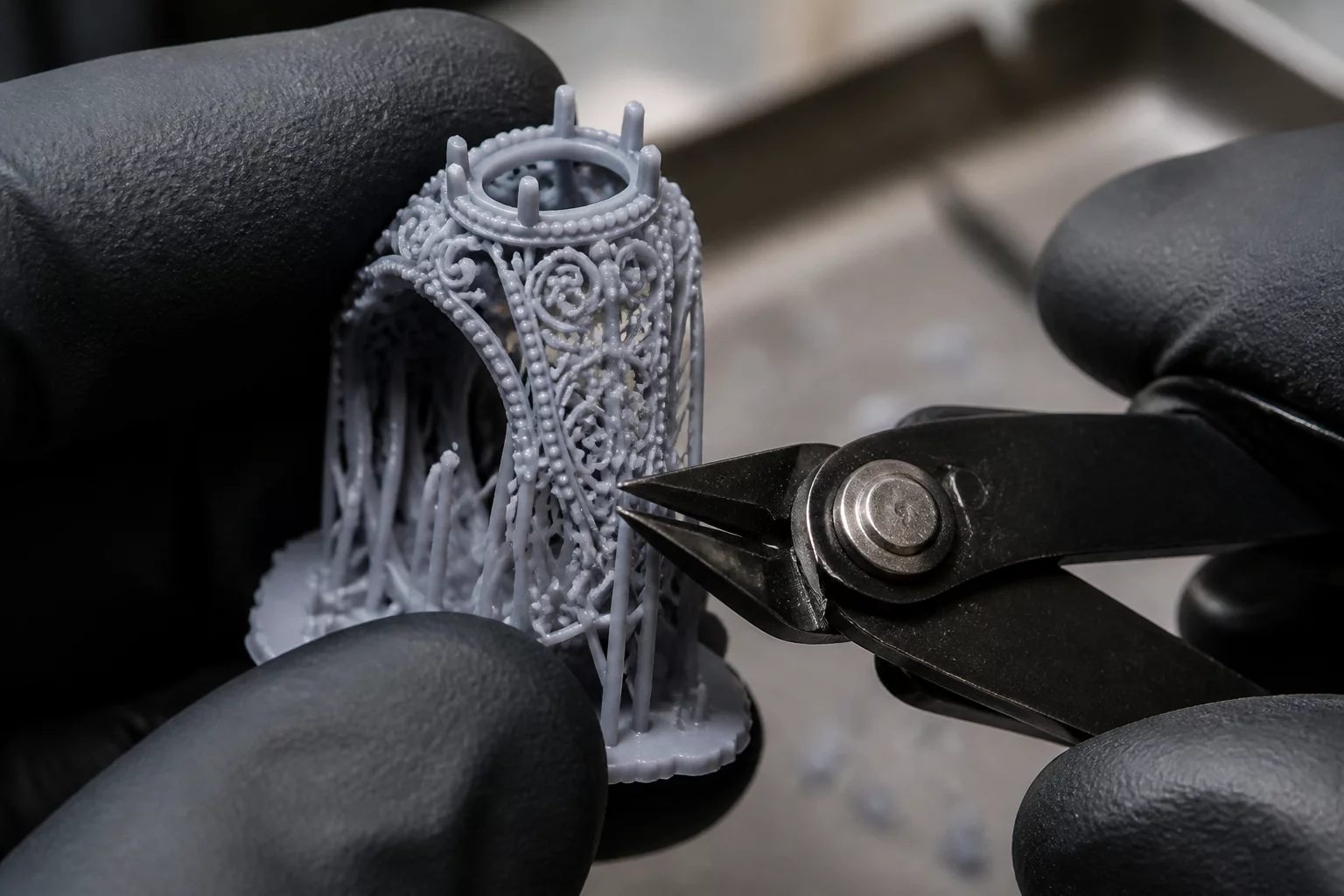 Handling and Removing Delicate Supports